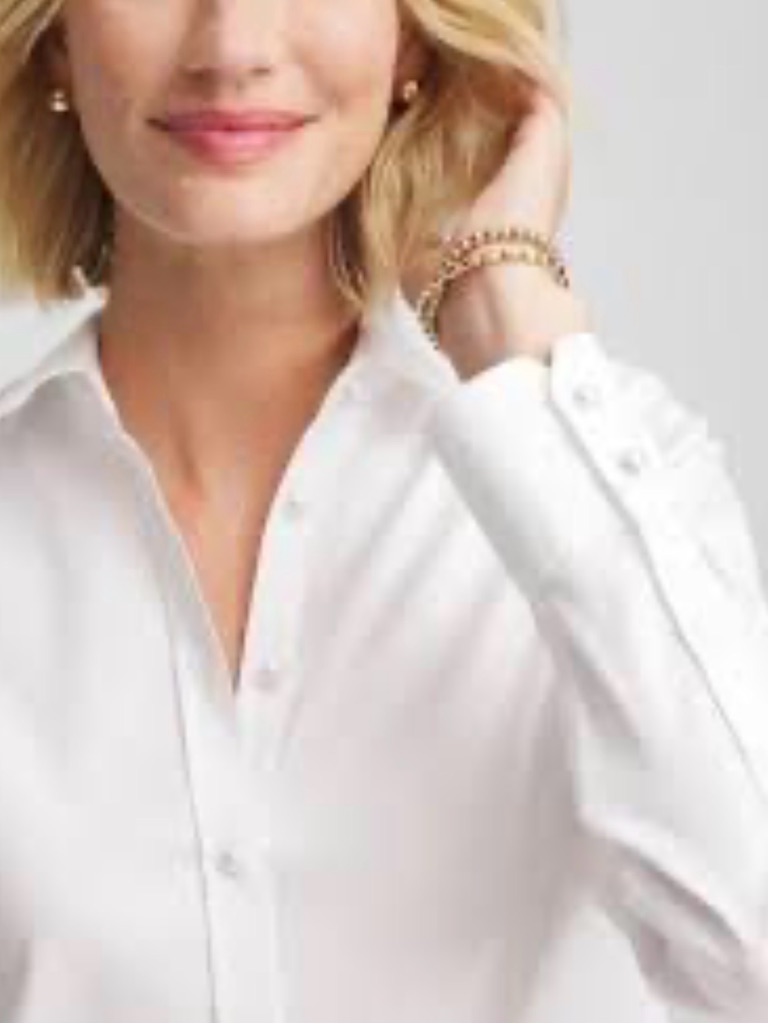 Chico's White Classic Button-Down Shirt In Size 0 (Size 4/6)